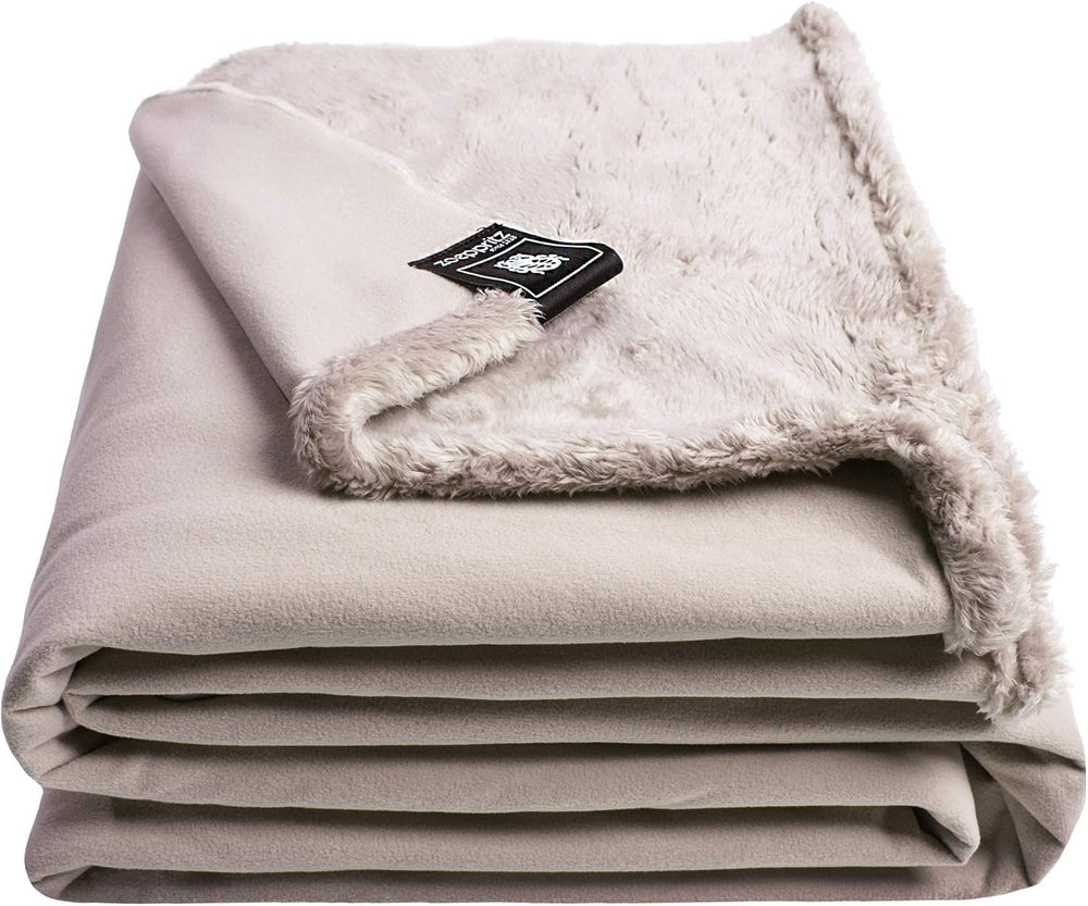 Couverture Reborn Bliss - Couverture douillette en fausse fourrure - Couverture moelleuse et luxueuse en fausse fourrure avec dos lisse - 140X190 Cm - 310 Rose - Par "Zoeppritz depuis 1828" Lits et couvertures 'zoeppritz depuis 1828' 090 Argile 180X220Cm