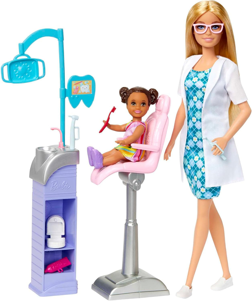 Barbie Zahnärztin-Puppe, Modepuppe mit blonden Haaren, blauem Kleid und Laborkittel, 1 Kinderpuppe, Untersuchungszubehör und passende Accessoires, JCR74
