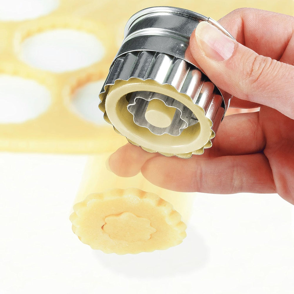 Zenker PATISSERIE Moules à Biscuits pour Biscuits et Biscuits, Moules à Biscuits Motif Linzer, Quantité: 1 x Ensemble de Moules à Biscuits, 4 Pièces, Argent