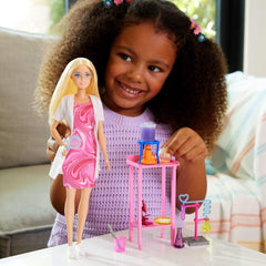 Poupée scientifique Barbie et accessoires avec poupée blonde tendance, table de laboratoire, microscope, caisse à changement de couleur et boîte de Pétri, poupées JCR70 Naty Shop