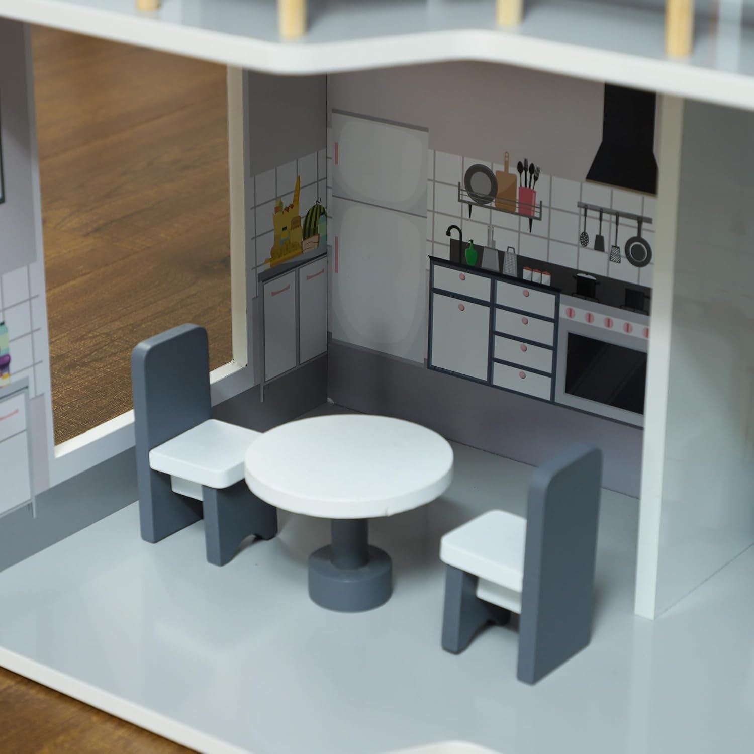 AIYAPLAY Maison de poupée en bois, maison de jeu à 3 étages avec 13 meubles, accessoires, maison de poupée de 85,3 cm de hauteur pour 3 à 6 ans, maison de poupée grise Naty Shop