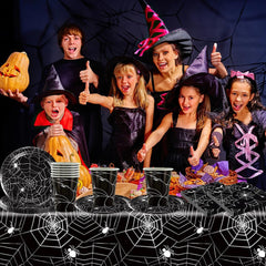 Ensemble de couverts en papier Halloween Spider de 49 pièces comprenant des assiettes, des serviettes, des verres et une nappe. Vaisselle noire avec assiettes à dessert, serviettes et verres.