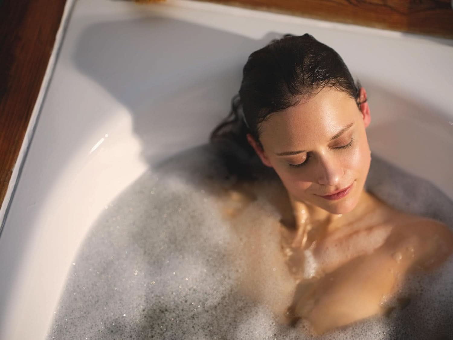 Kneipp, additif de bain à l'extrait de fleurs de roses bio de haute qualité et à un complexe d'huiles nourrissantes, 400 ml Douche et bain Naty Shop