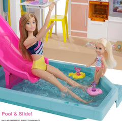 Barbie Dream House (114 cm), maison de poupée à 3 étages, piscine, toboggan, ascenseur pour fauteuil roulant, 75 accessoires, poupées, convient comme cadeau pour les enfants de 3 ans et plus, GRG93