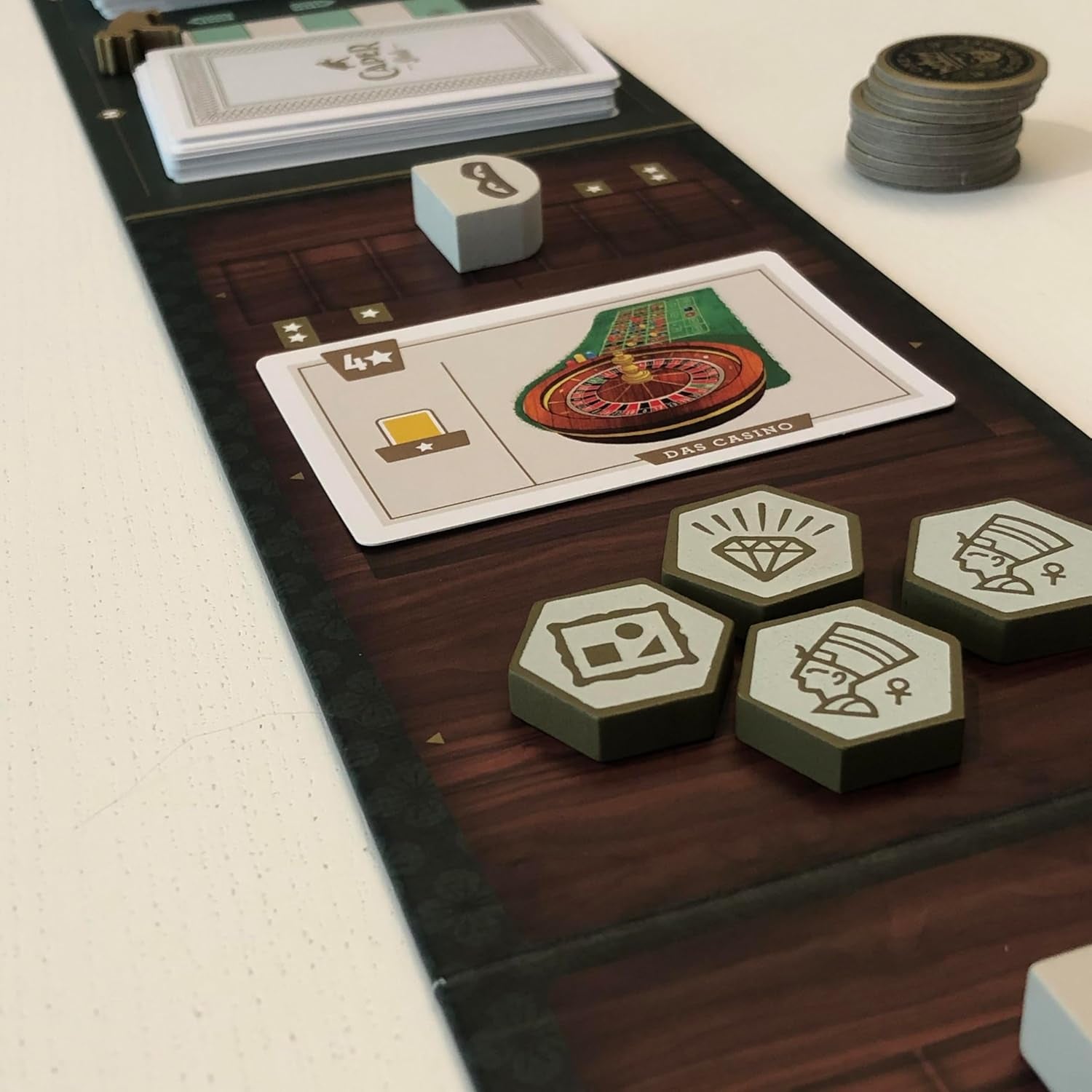 Feuerland Spiele Caper Europe Games, 216 mm x 216 mm x 70 mm, neutre/classique (noir, blanc, gris)