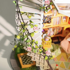 Robotime DG12 Rolife Dora'S Loft Maison de poupée miniature en bois, métal, tissu et carton, taille : 23 x 16 x 26 cm, 248 pièces Maisons de poupées Naty Shop