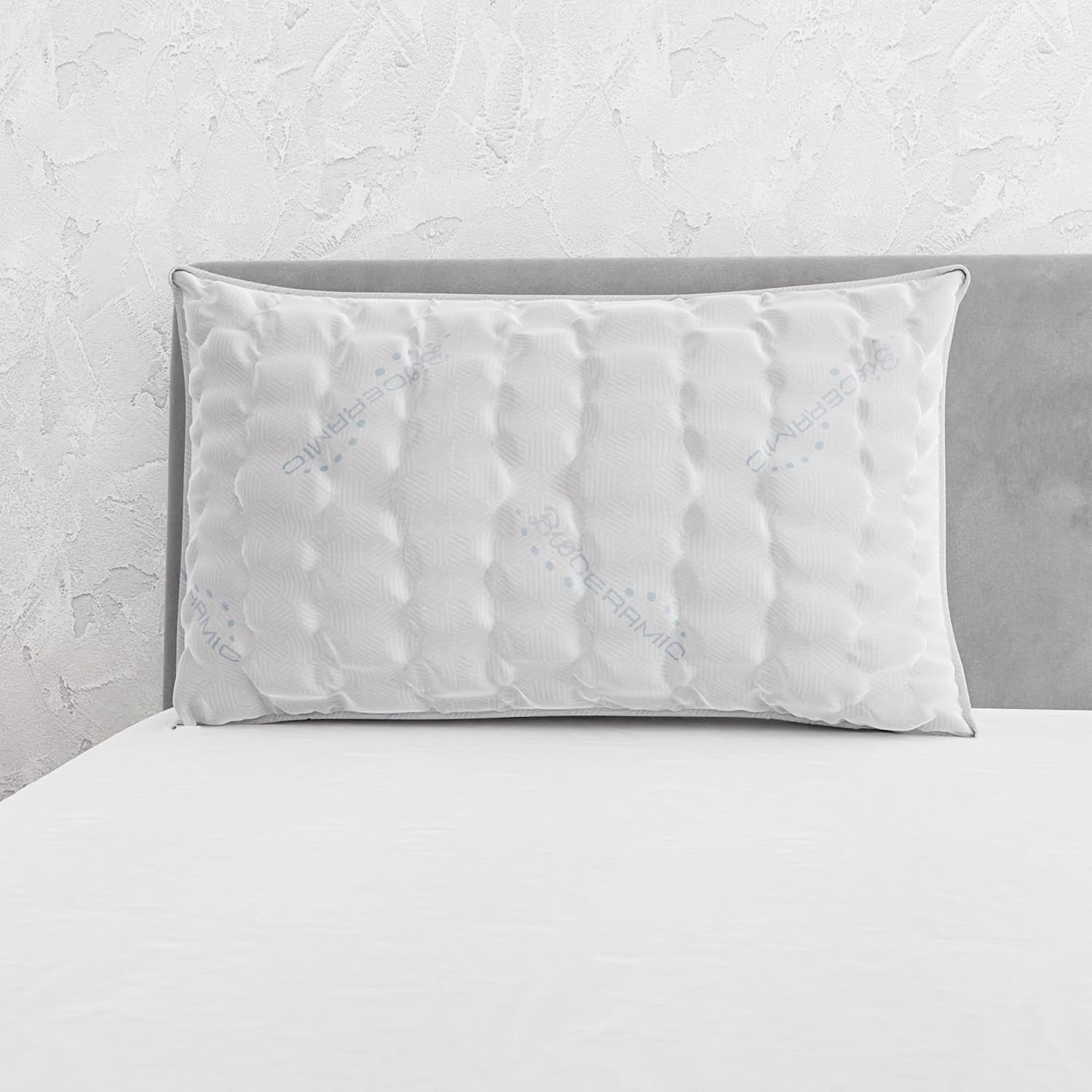 Literie italienne MB Home Italia, oreiller, biocéramique, gris clair, 45 x 75 cm Naty Shop oreillers standards