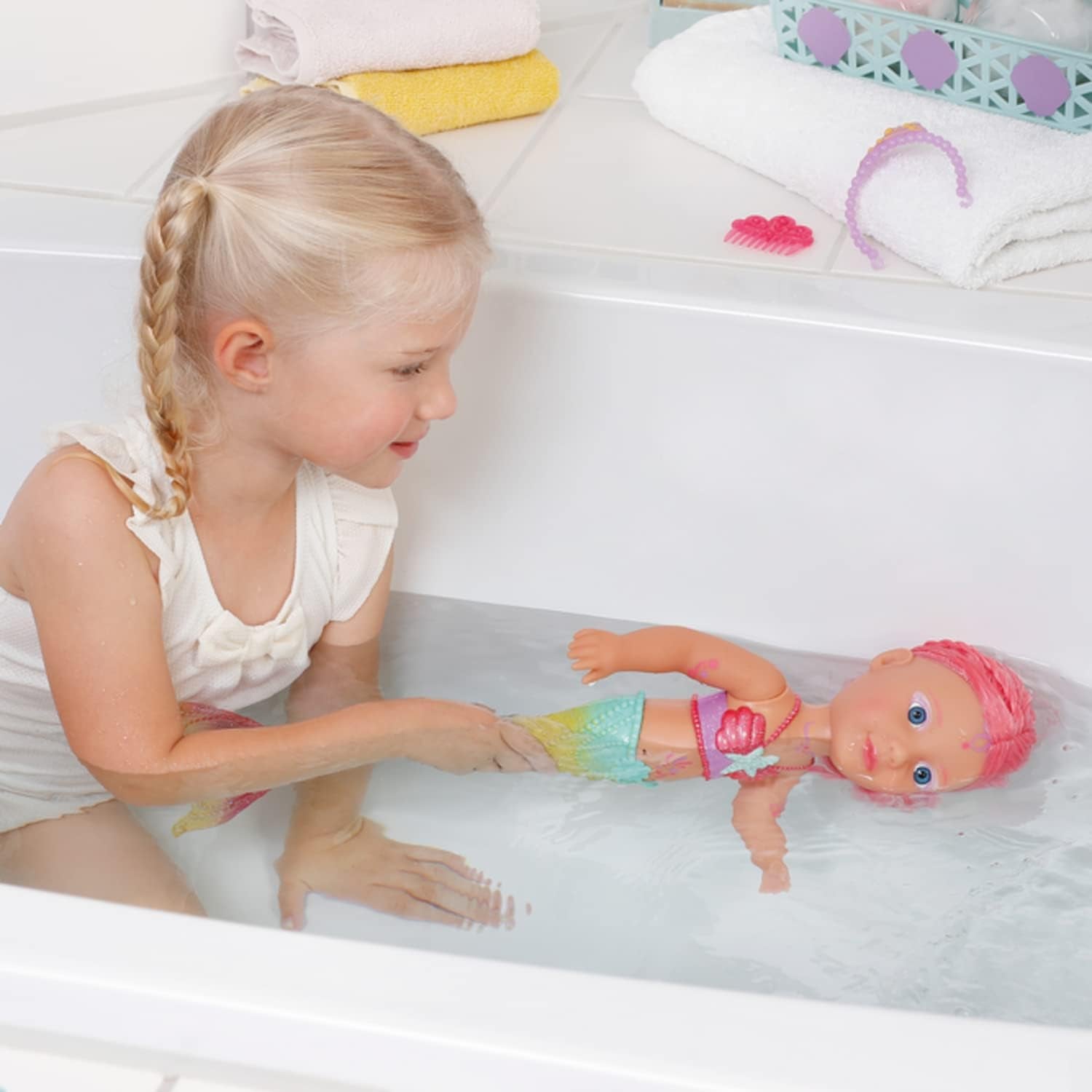 BABY Born Little Sister Mermaid 46 cm Poupée sirène imperméable avec cheveux longs et nageoire scintillante mobile, avec jouet. diadème et peigne, 833681 Zapf Creation Dolls Naty Shop