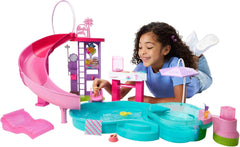 Barbie Dream Pool Playset avec six aires de jeu dont un toboggan et un jacuzzi, plus plus de 20 accessoires tels qu'un animal de compagnie, des bouées et plus encore, JKG83