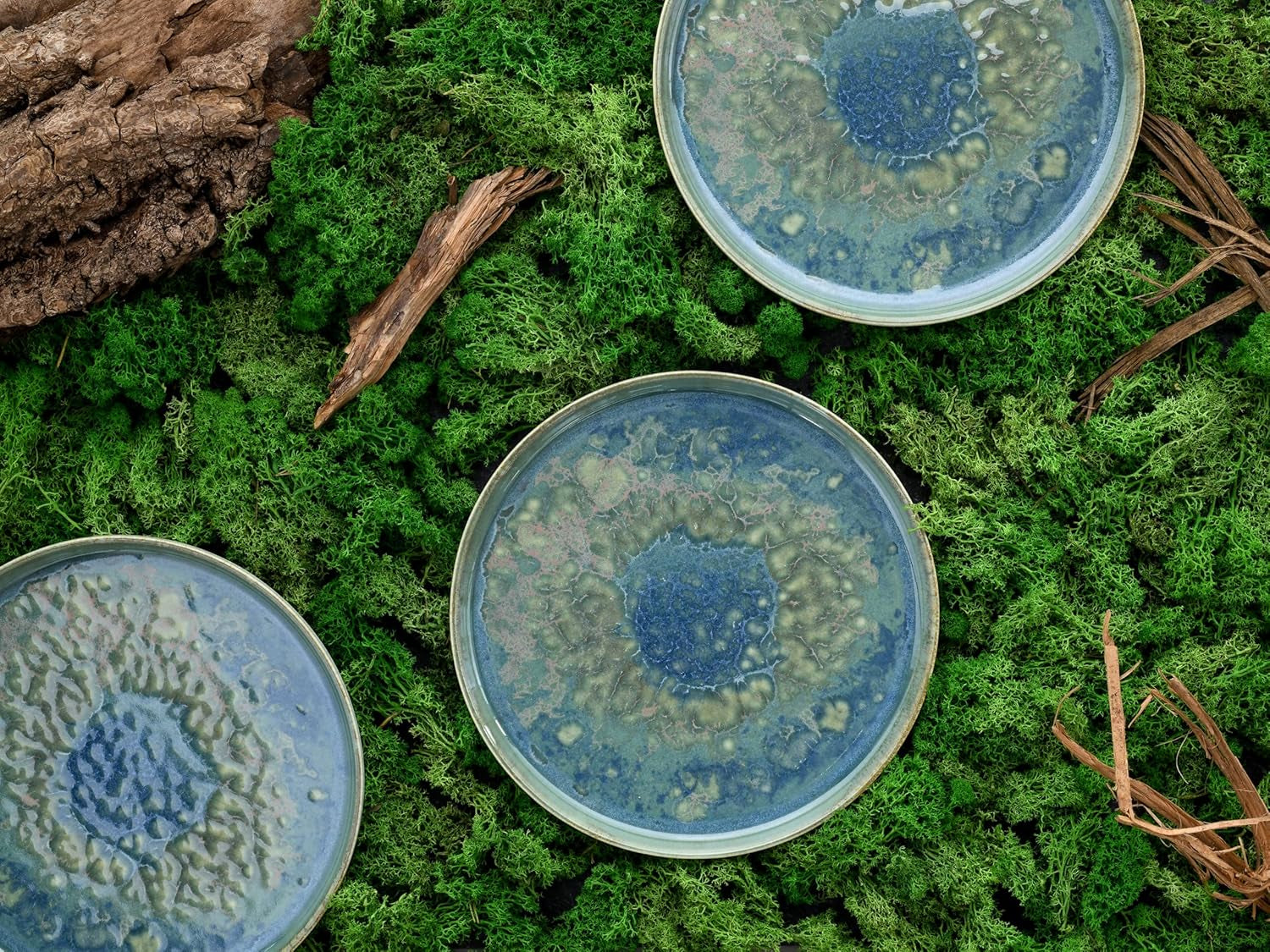 Creatable 22447 Yuki Series Service de table pour 2 assiettes en porcelaine, passe au lave-vaisselle et au micro-ondes, fabriqué en Europe