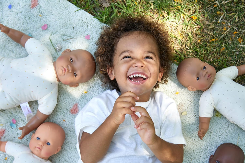 Poupées Miniland : poupée latino-américaine, 32 cm, corps en tissu doux, boîte cadeau