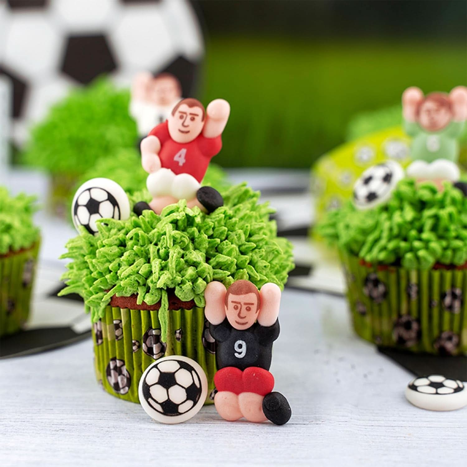 Günthart Backdecor 12 Joueurs de football et ballons de football en sucre, 21 grammes Naty Shop