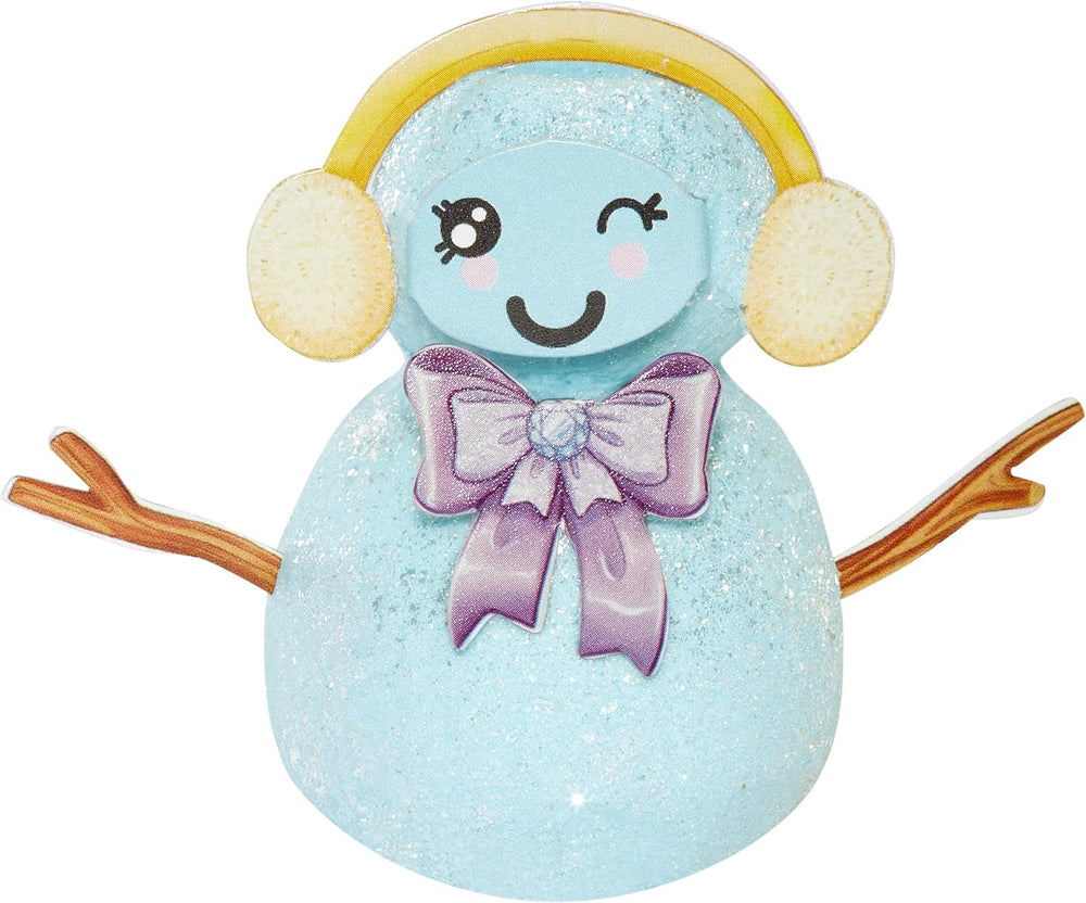 Rainbow High Winter Wonderland - Skyler (Blau) - 28 cm Modepuppe, mit Verstecktem Magischem Schnee, der Sich mit Wasser Aufbauscht, mit Schneemann-Set, Geeignet für Kinder von 4-12 Jahre und Sammler