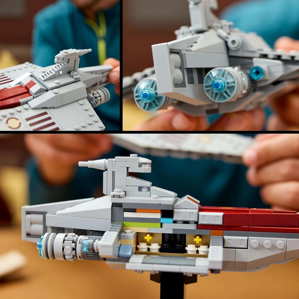 LEGO Star Wars 75404 Navire d'assaut de classe Acclamator de l'Attaque des clones - Vaisseau à collectionner, à construire et à exposer - Ensemble de construction fantastique - Cadeau pour les fans adultes et adolescents Jeux de construction Besuche den LEGO-Store