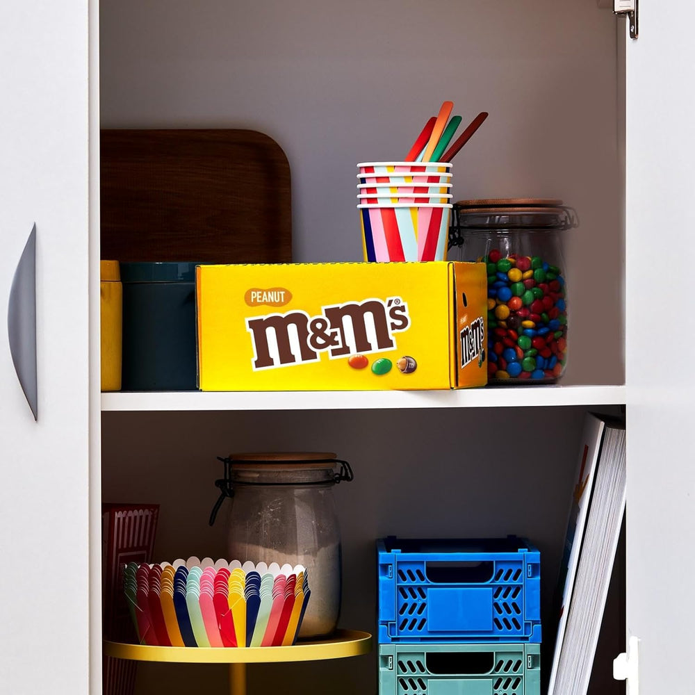 M&M's Peanut Chocolate Bulk Pack 24 x 45 g Lentilles au chocolat aromatisées aux cacahuètes Cadeau au chocolat (1080 g) Idéal comme friandise sur le thème du football