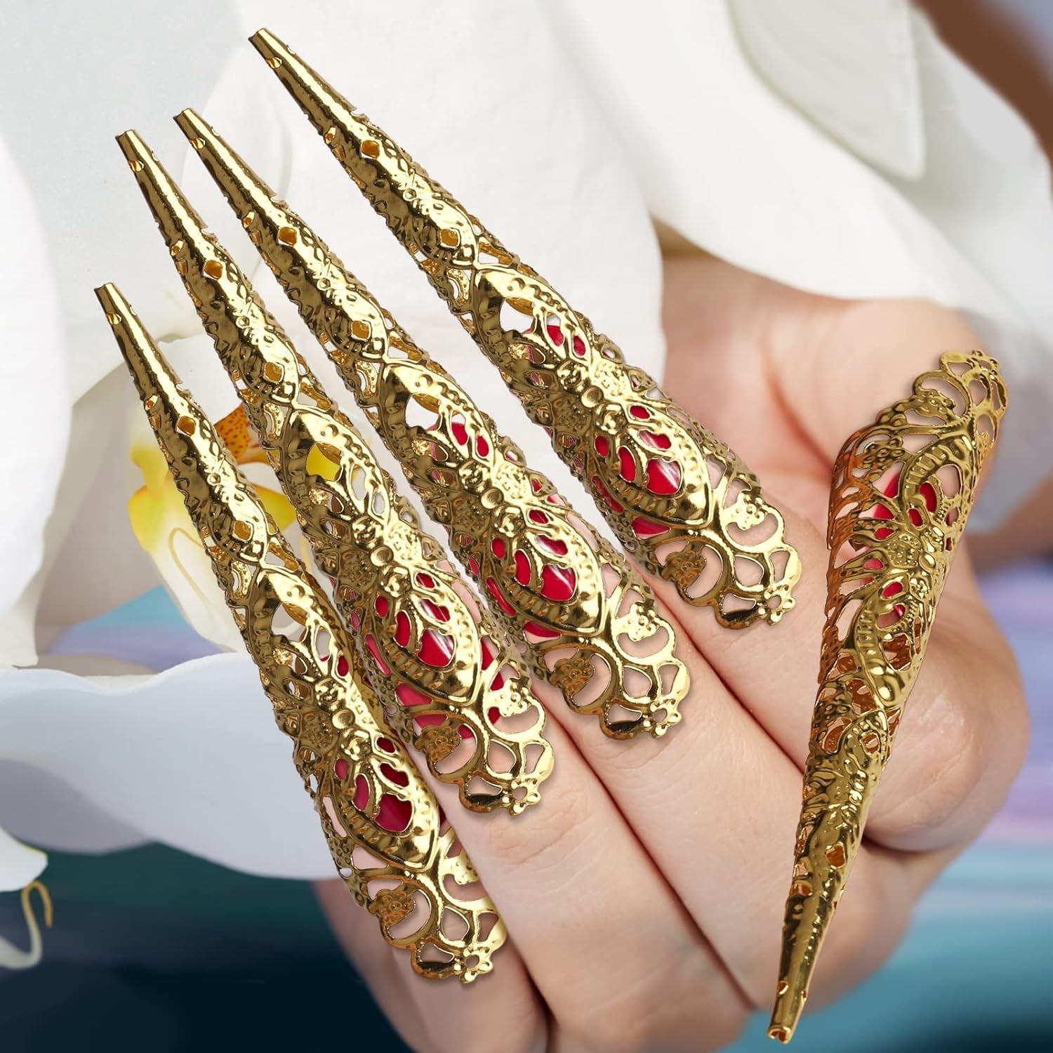 Mwoot 10 pièces Halloween or faux ongles antique faux ongles reine Cosplay Costume doigt ongles pointe anneaux doigt ongles pointe griffe ongles anneaux griffe ongles anneaux pour les femmes