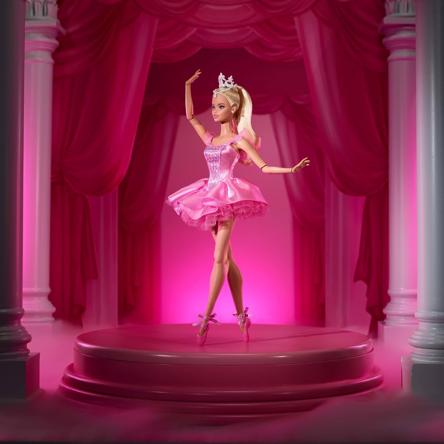 Barbie Signature Ballet Wishes Poupée de collection tendance en tutu de soie rose avec cheveux blonds, emballage cadeau JBJ10