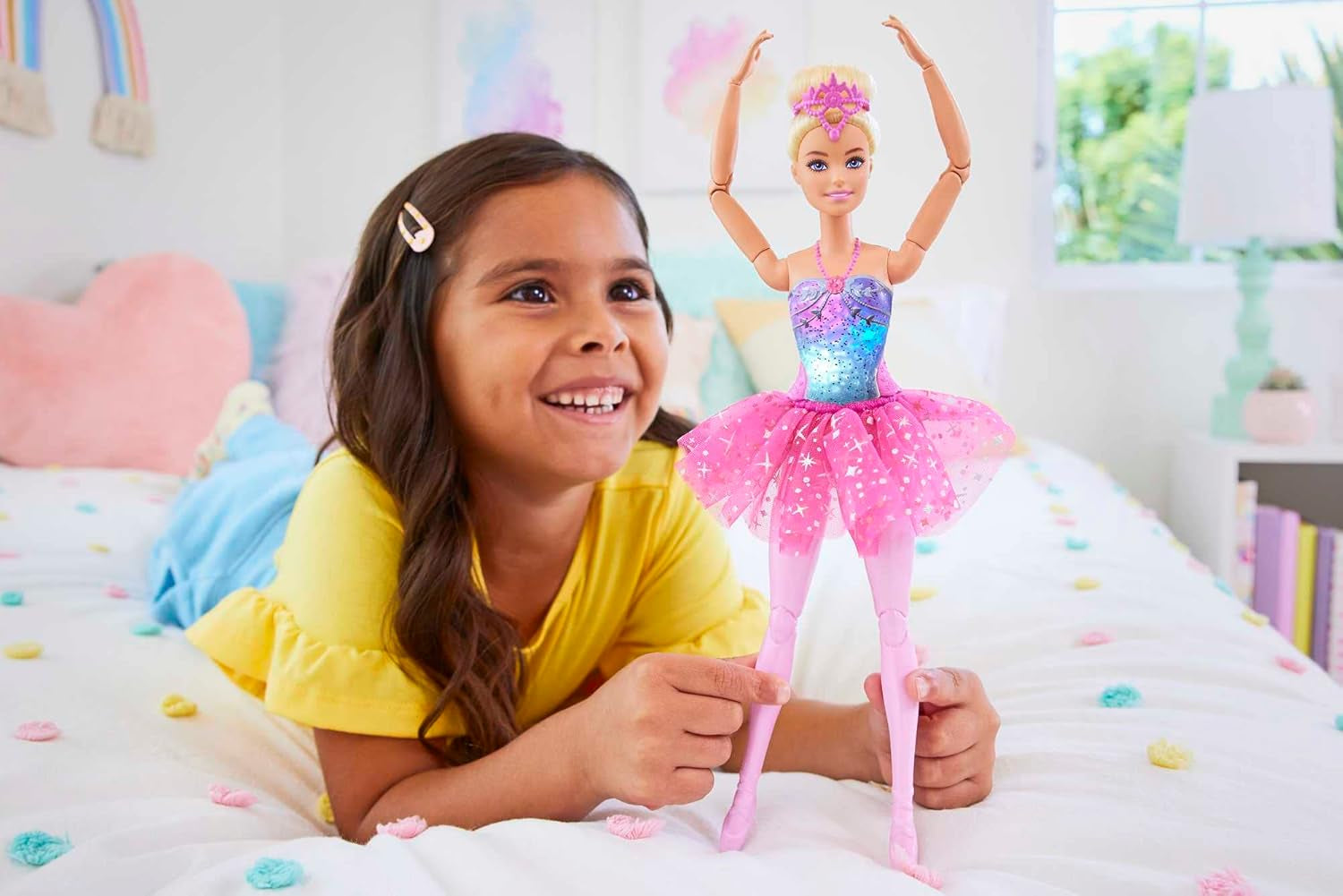 Poupée Barbie Dreamtopia Magic Light Ballerine avec tutu rose et cheveux blonds, 5 effets lumineux et sonores, Barbie mobile, 3 ans et plus, HLC25 Naty Shop Dolls