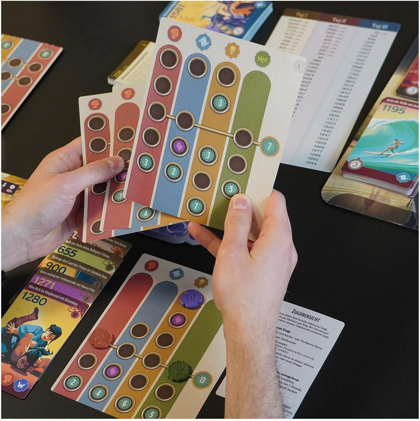 Game Factory 646098 Randonnée, voyage dans le temps, jeu de société pour 1 à 4 joueurs, à partir de 10 ans, jeu familial