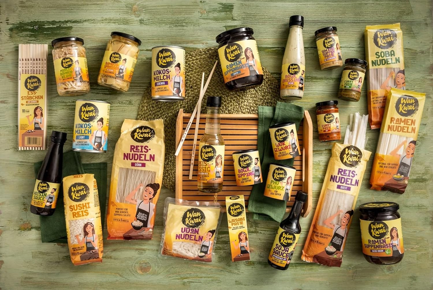 Nouilles Ramen Wan Kwai 300g – Saveur authentique pour la cuisine asiatique. Ingrédients polyvalents, rapides à préparer et de haute qualité. Idéal pour les soupes et les plats au wok.