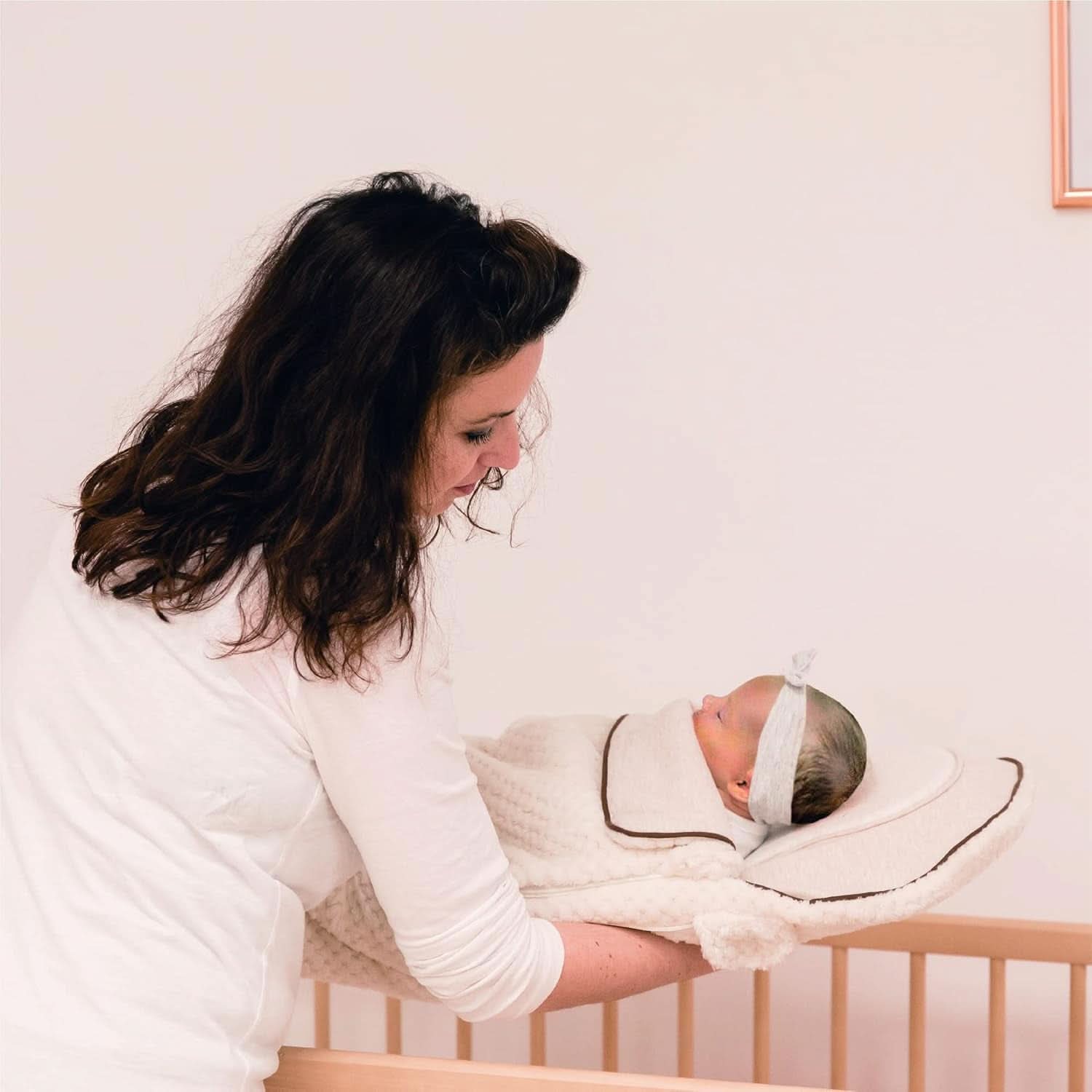 Coussin d'allaitement multifonction 4 en 1, Soft Nova, beige, oreiller simple : 202 cm, fauteuil, 40 X 75 X 22 cm Accessoires Alimentation et Allaitement Bebe Naty Shop