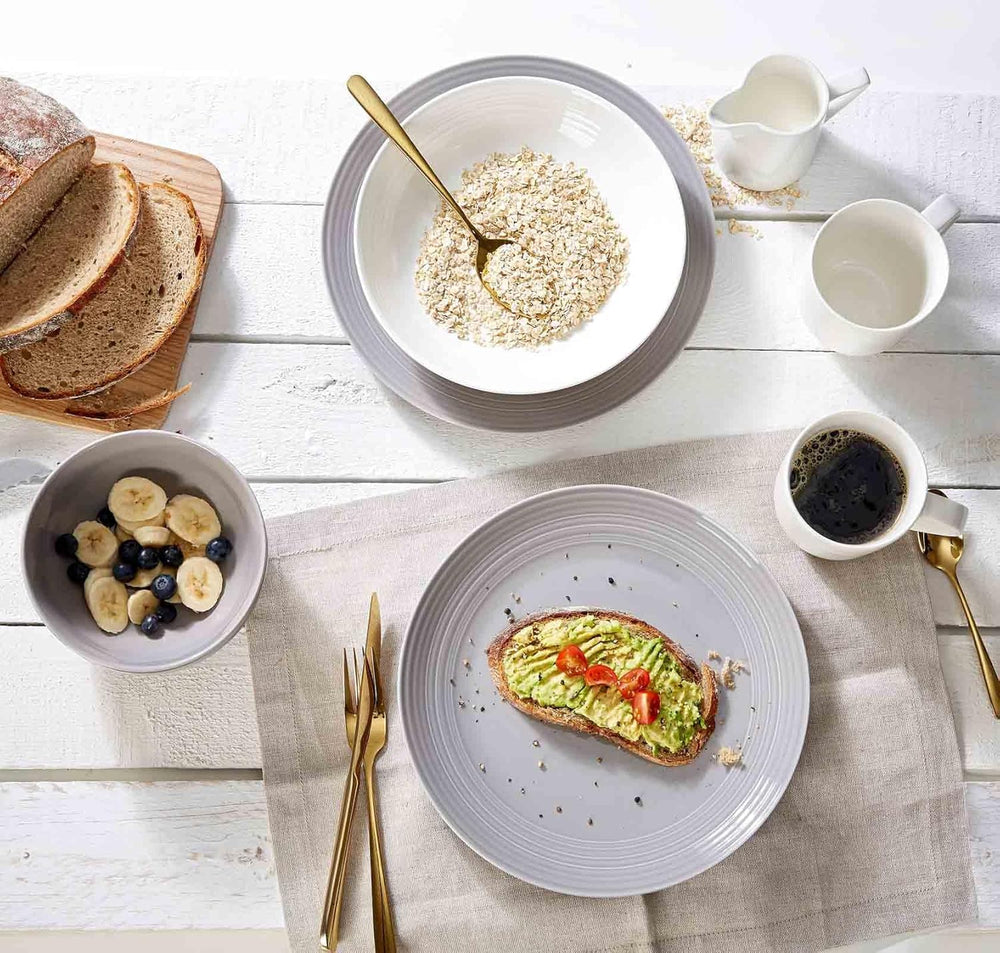 Ritzenhoff & Breker Levi Service de table 16 pièces, assiettes, bols et tasses pour 4 personnes, design scandinave avec relief cannelé fin, vaisselle Mix & Match, porcelaine, blanc et gris