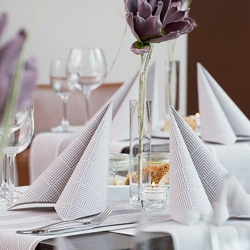 Papstar, 50 serviettes "Collection ROYAL" pli 1/4 40 Cm X 40 Cm champagne "Élégance", #86497