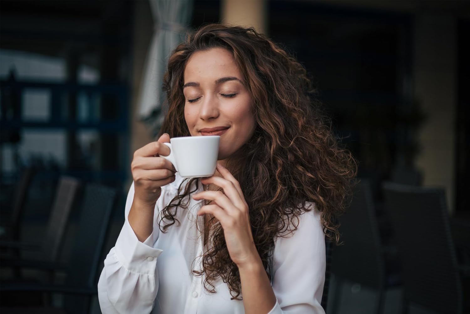 MARIZZI - Nero - 100% Arabica, Whole Kaffeebohnen - 1kg, Frisch, Dunkel Geröstet, Nussiger Nachgeschmack, Ideal Für Gastronomie, Büro & Zuhause, Italienische Kaffeegenuss, Aus Besten Ernte Amerikas