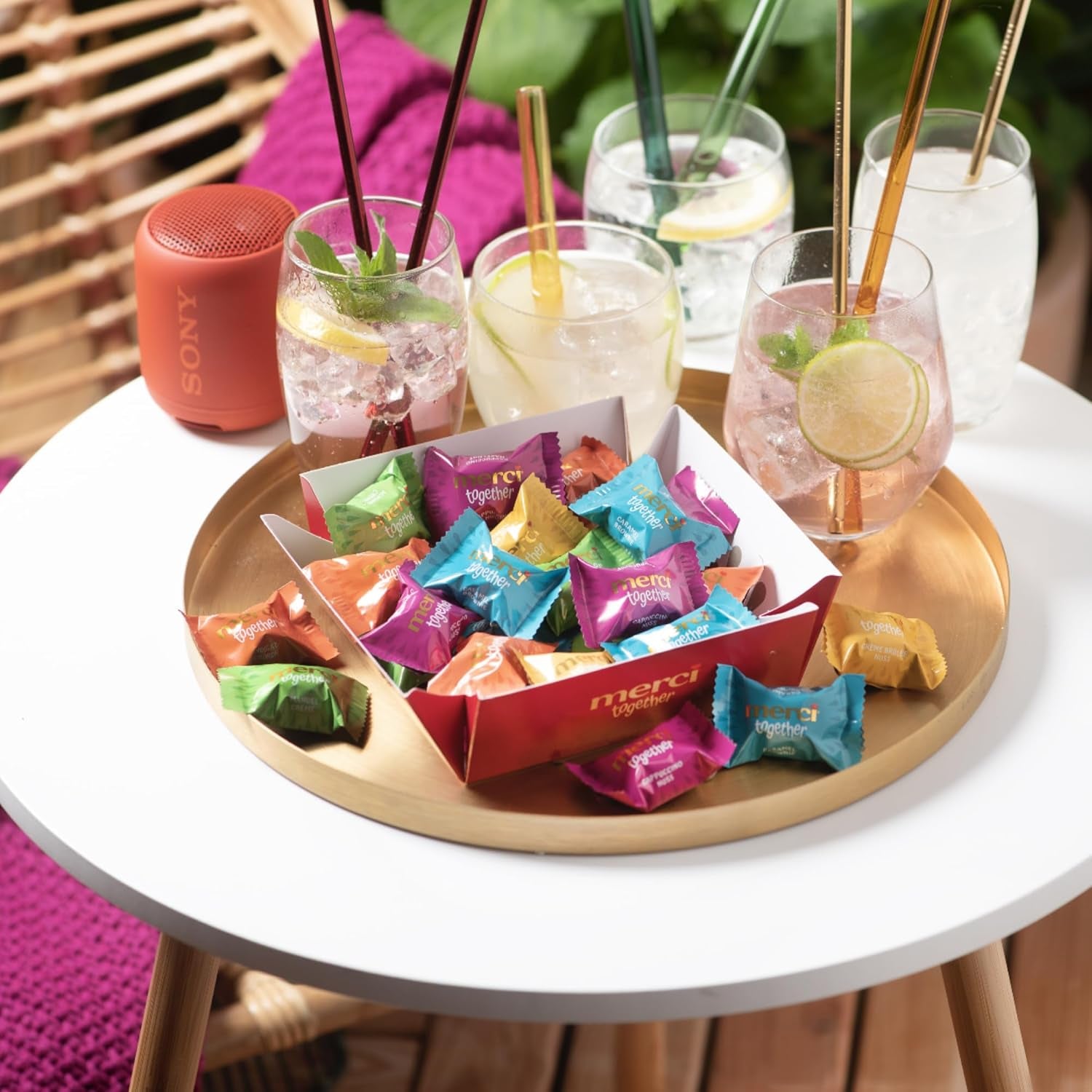 Merci Together - 1 x 175g - Chocolats fourrés en cinq variétés au chocolat au lait fin - Pralines au chocolat à partager et à offrir