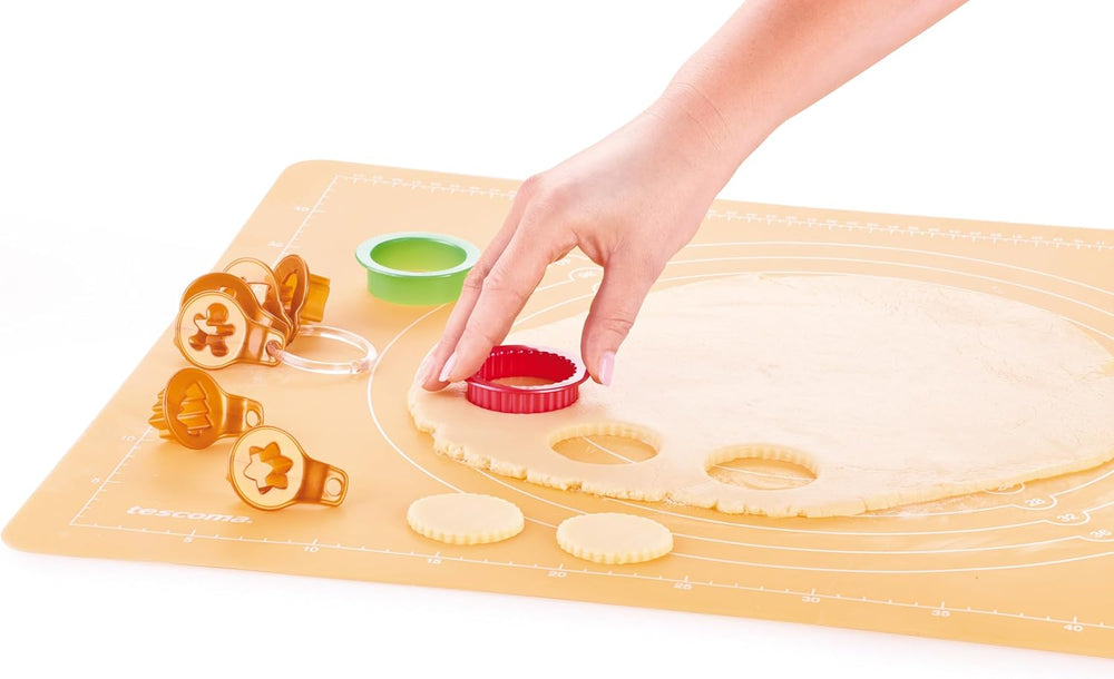 Tescoma 630912 boîtes à biscuits de Noël pour biscuits Linzer Delicia, 8 pièces, vert/jaune/rouge