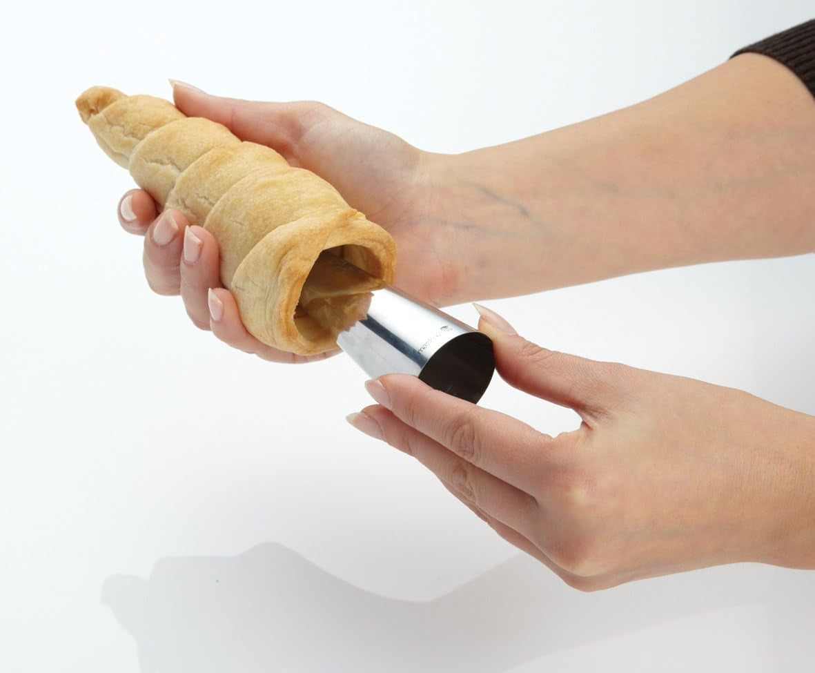 MasterClass Forme de Corn pentru Cremă, Oțel Inoxidabil, Forme Profesionale pentru Torturi, Pachet Blister, Set 6 Piese, Argintiu, 14 cm