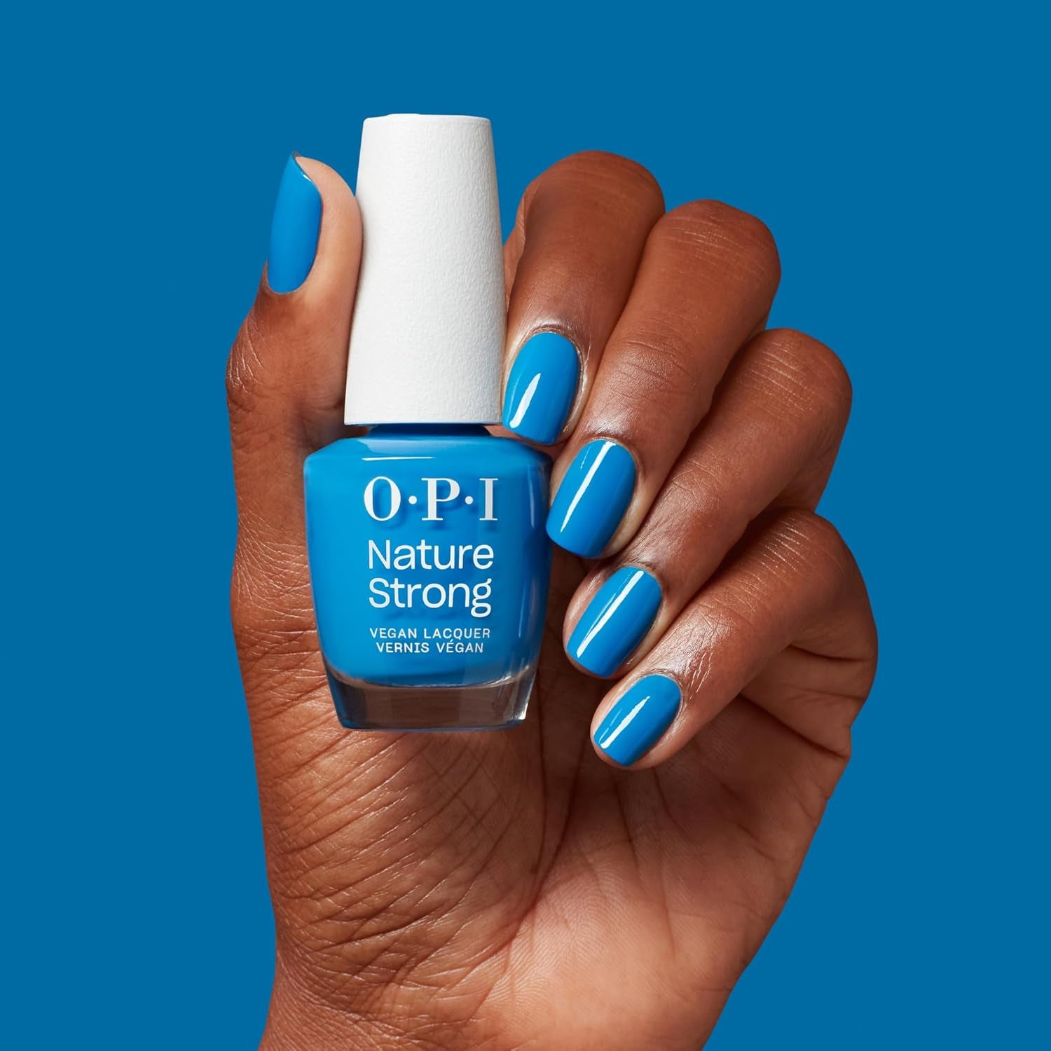OPI Nature Strong Fresh as a Blue Daisy - Vernis à ongles bleu - Brillance intense et tenue 7 jours | Couleur longue durée pour vos ongles | 15 ml