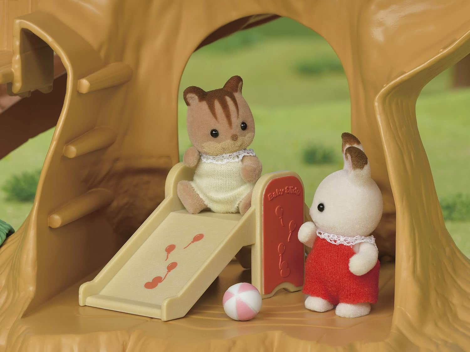 Sylvanian Families 5494 Adventure Tree House - Ensemble de jeu pour maison de poupée Dollhouses Naty Shop
