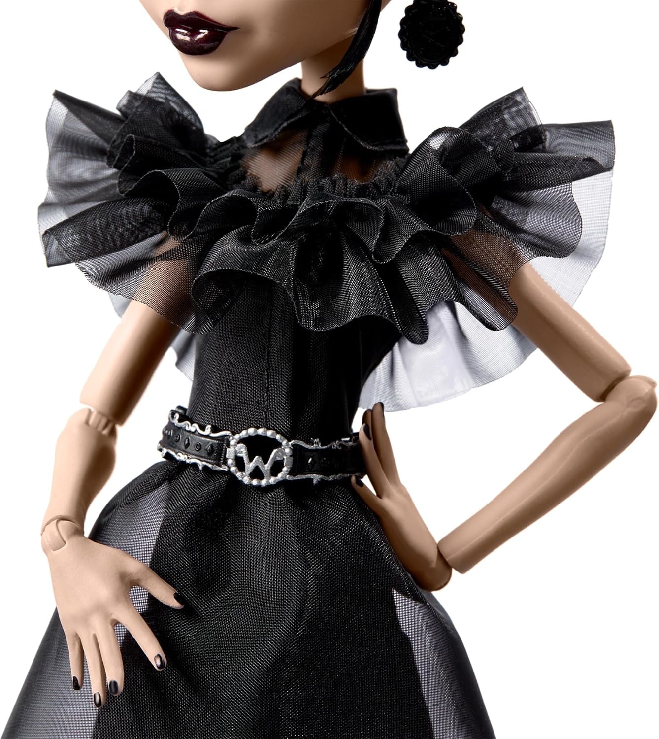 Poupée Monster High Wednesday, figurine de collection Rave'N Wednesday en robe noire inspirée de la scène de danse gothique, accessoires haut de gamme et support de poupée, HXJ03 Naty Shop Dolls