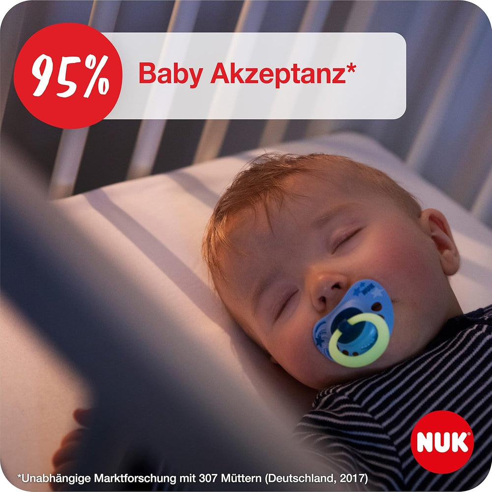 NUK Signature Sucettes jour et nuit pour bébés | 0-6 mois | Calme 95 % des bébés | Sucettes en silicone en forme de cœur sans BPA | Brille dans le noir | Étoiles | Paquet de 4