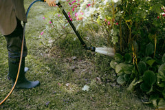 Furtun de grădină Fiskars S, Solid, Furtun de apă pentru udare manuală, 13 mm (1/2"), Lungime: 15 m, Racord universal, Protecție UV, Protecție la îngheț, Rezistent la răsucire, Albastru, 1076049