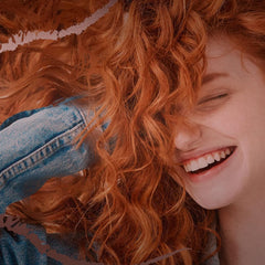 VEGAIROA - Curly Plex Mask - Masque pour boucles définies sans frisottis - Soin hydratant en profondeur - Pour cheveux bouclés ou ondulés - Produit de coiffure professionnel vegan - Masque Capillaire Naty Shop 1000ml