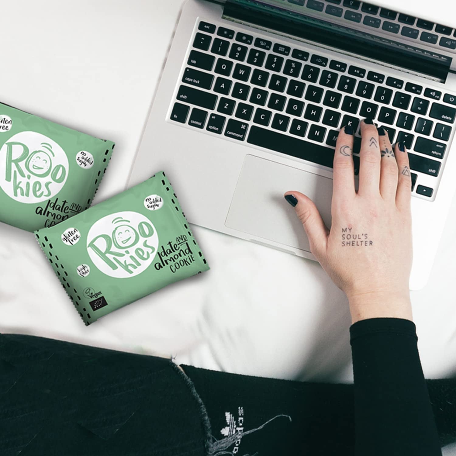 Biscuits végétaliens Bett'R aux dattes et aux amandes, emballés individuellement - 100 % biologiques, sans gluten, sans sucre ajouté - 18 x 40 g