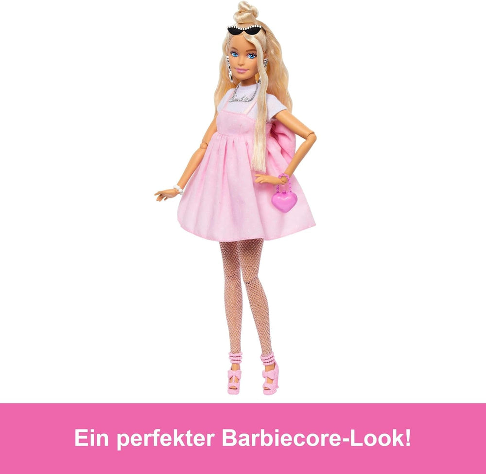 Barbie Deluxe Style-Puppe Nr. 3 mit Barbiecore-Outfit, blonden Haaren in hohem Dutt, pastellrosa Kleid mit überdimensionaler Schleife und Accessoires wie Netzstrumpfhosen, HYV27