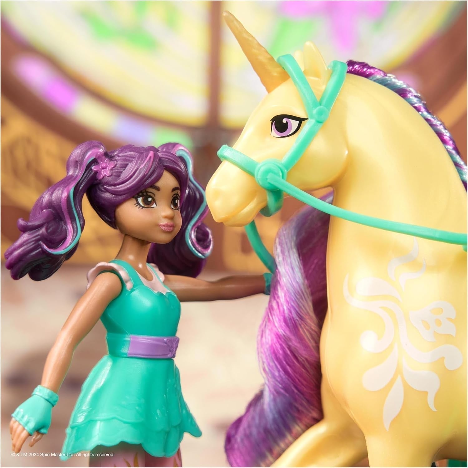 Unicorn Academy AVA et Unicorn Leaf Set - Figurines originales d'environ 12 cm de haut de la populaire série Netflix Avec deux accessoires et brosses à cheveux Pour un jeu de rôle imaginatif, pour les enfants à partir de 4 ans Figurines Naty Shop
