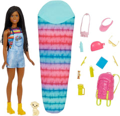 Barbie HDF74 Lot de 2 poupées ! Brooklyn Camping Doll (Brunette avec nattes tressées, env. 29 cm) avec chiot, sac à dos, sac de couchage, 10 accessoires de camping, cadeau pour les enfants à partir de 3 ans