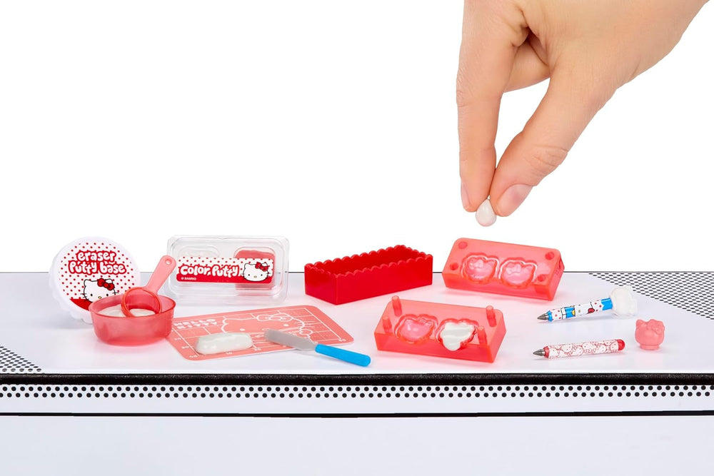 MGA's Miniverse Make It Mini Hello Kitty and Friends Serie 3 – Mini-Sammlerstücke, Sanrio, Retro-Schreibwaren-Nachbildungen, Basteln, DIY, für Sammler und Kinder ab 8 Jahren