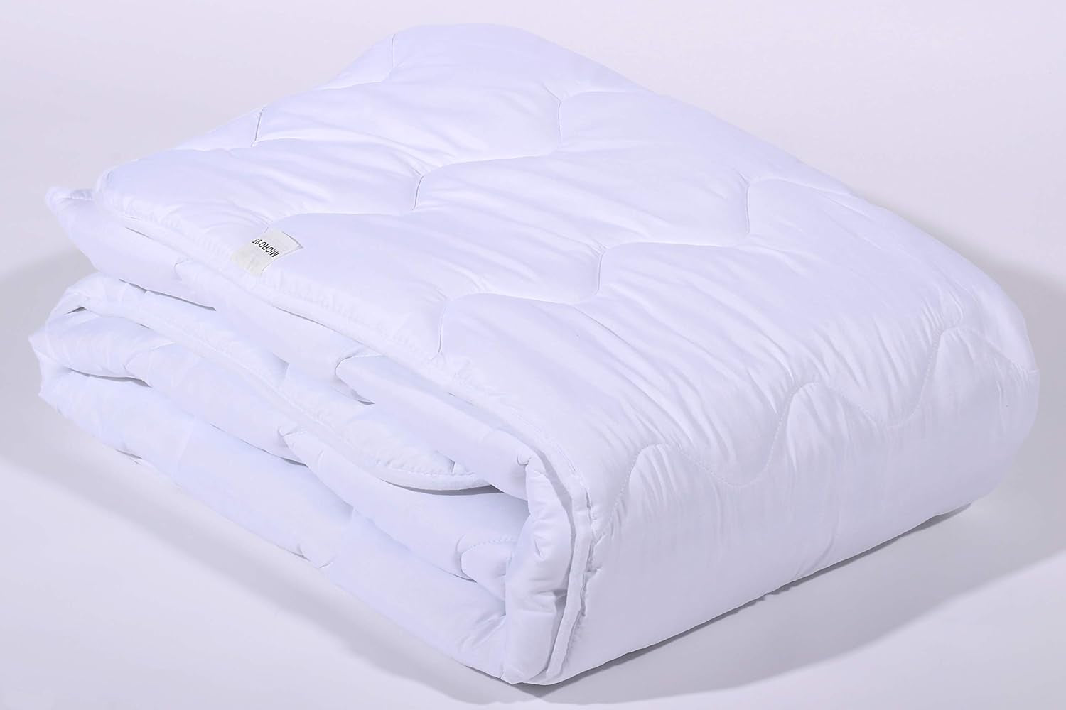Couette BONEX Micro 95 Couette matelassée Anti-allergique Pour personnes allergiques 100% microfibre 155X200 Cm 1400 G Couettes et couettes Naty Shop