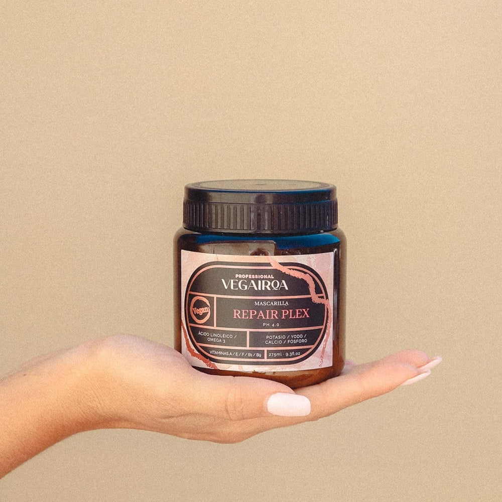VEGAIROA - Repair Plex Mask - Masque Réparateur Extrême - Hydratant et Nourrissant - Sans Frisottis - Pour Cheveux Traités Chimiquement - Produit de Coiffure Professionnel Vegan - Masque Capillaire Naty Shop 300g