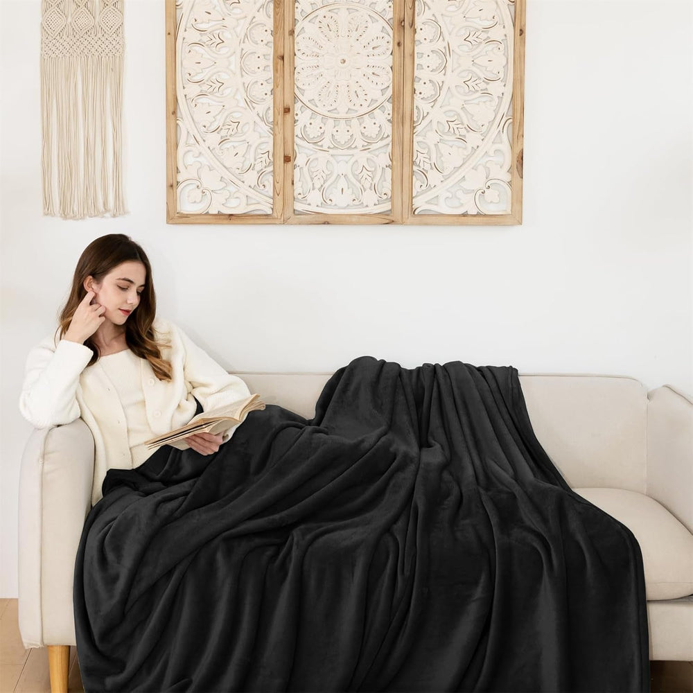 Good Nite Couverture douillette et moelleuse pour lit, canapé, couverture de vie XL, couverture polaire 150 x 200 cm, noire, douce et chaude, couverture moelleuse pour lits et couvertures Good Nite