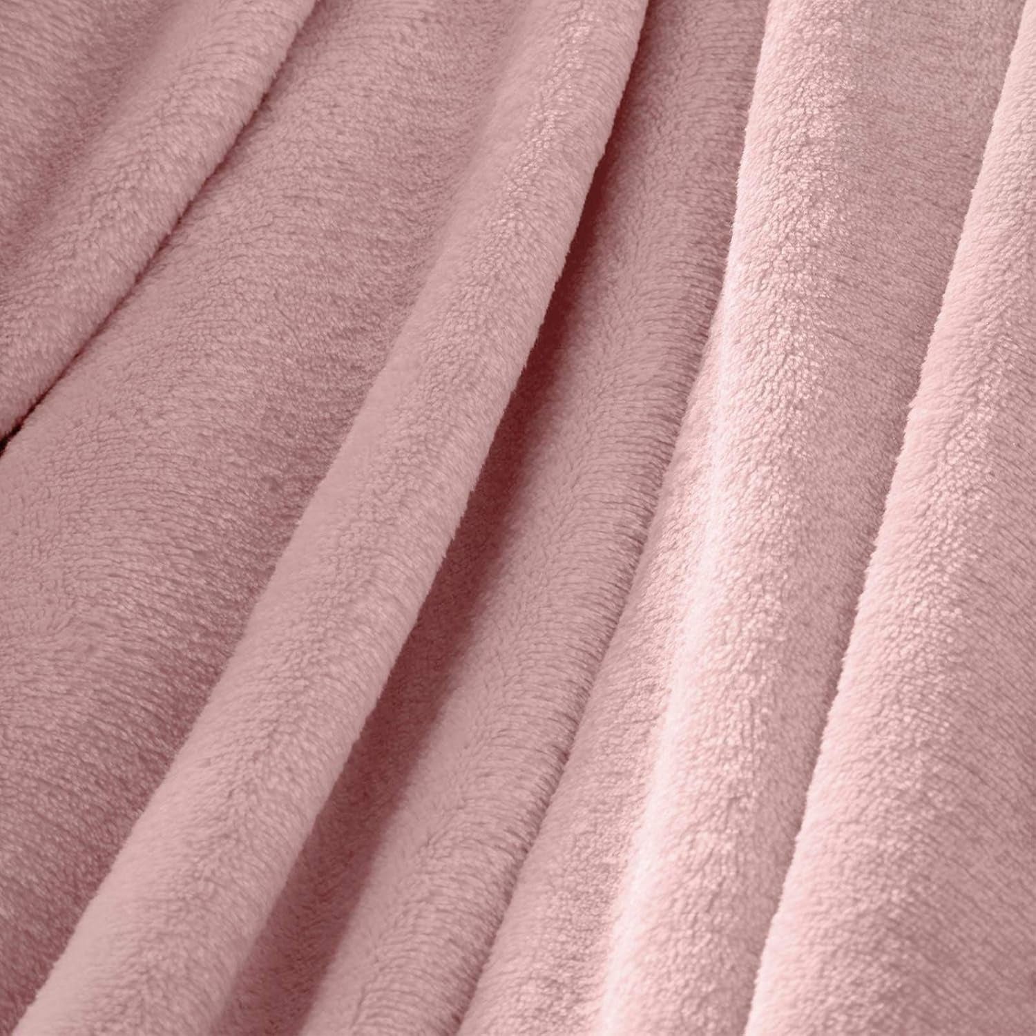 Couverture polaire en flanelle Brentford's, extra douce, grande, moelleuse, chaude, couvre-lit pour chambre à coucher, lit simple, canapé, rose blush - 120 x 150 cm Beds and Couvertures Beuche den Brentfords-Store