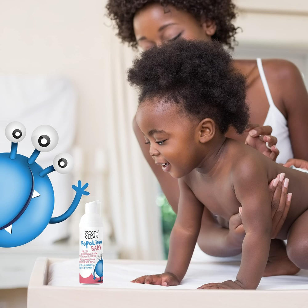 Mousse à fond souple PopoLino Baby au lieu de lingettes humides pour bébé. Mousse nettoyante cosmétique vegan et naturelle ! Mousse inférieure à l'aloe vera, à l'hamamélis, à la bergamote et à la vitamine E. Rend les fesses et l'environnement heureux.