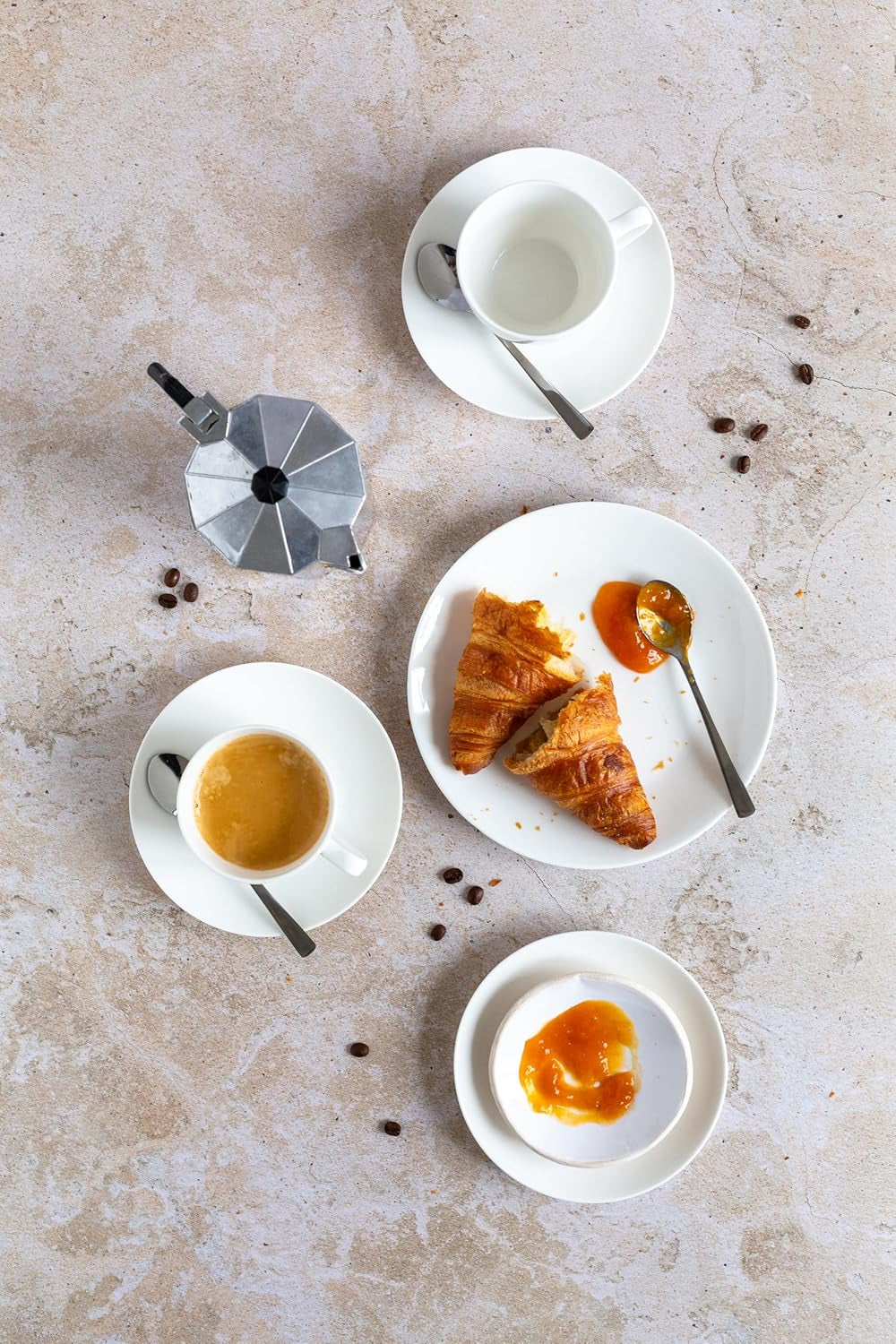 MÄSER 934105 Série Belmira, Service à Café Classique pour 6 Personnes, Service à Café 18 Pièces, Intemporel, Élégant, Délicat, Porcelaine, Blanc