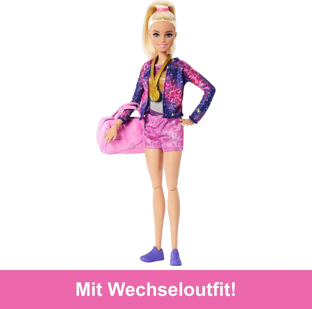 Set de joacă distractiv Barbie pentru gimnastică cu bârnă de echilibru și peste 10 piese tematice pentru povești câștigătoare, HRG52
