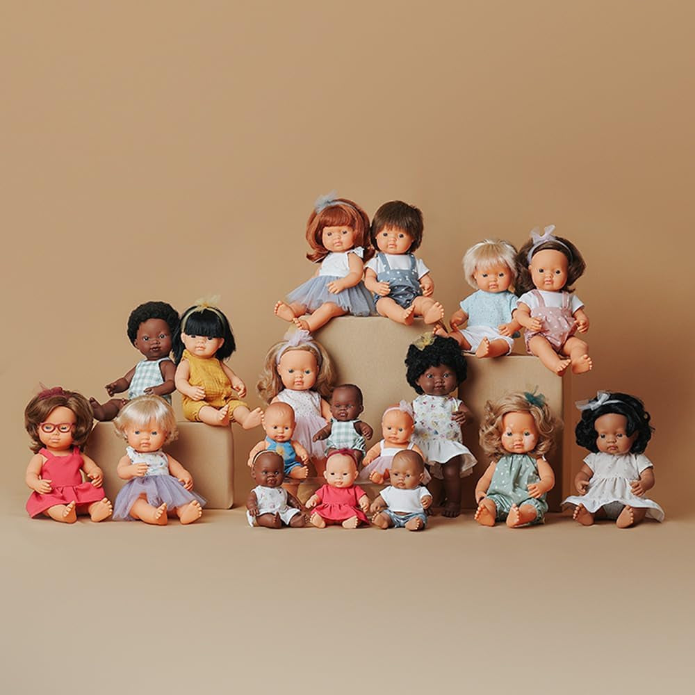 Miniland Puppe, 38cm, europäisches Mädchen mit Vitiligo. In Spanien hergestellt. Anatomisch korrekt. My Friend & Me Collection